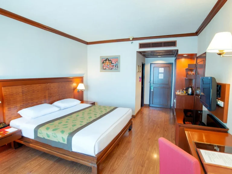 WCWS Conference Location